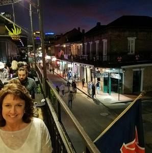 Meet your Posher, Michelle